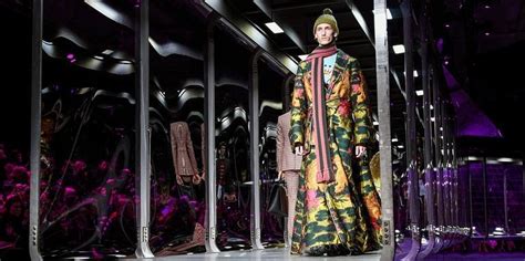 Watch the Gucci Spring/Summer 2018 Fashion Show Live 